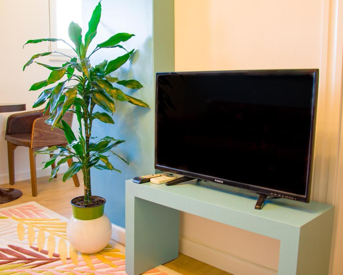 Bright Apartment Close To City Center Tirana Exteriér fotografie