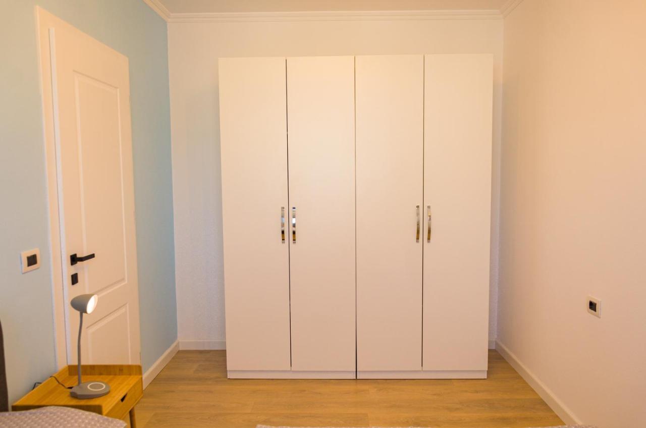 Bright Apartment Close To City Center Tirana Exteriér fotografie